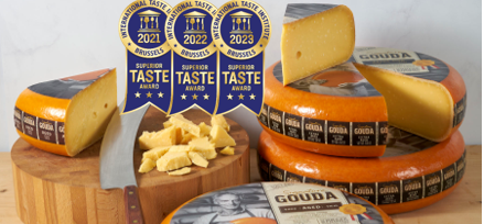 3 TIMES IN A ROW THREE STARS FOR SIGNATURE GOUDA