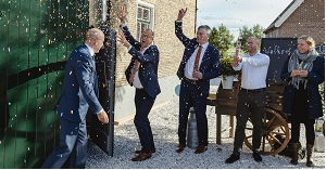 Officiële opening monumentale boerderij van Zuivelfabriek De Graafstroom